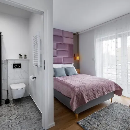 Goscinne Poziomk クドヴァ・ズドゥルイ