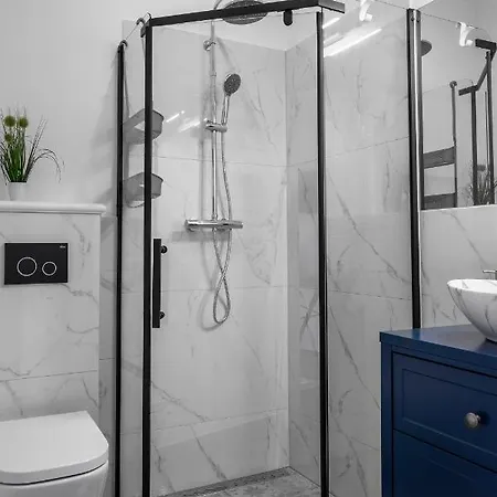 Goscinne Poziomk * クドヴァ・ズドゥルイ