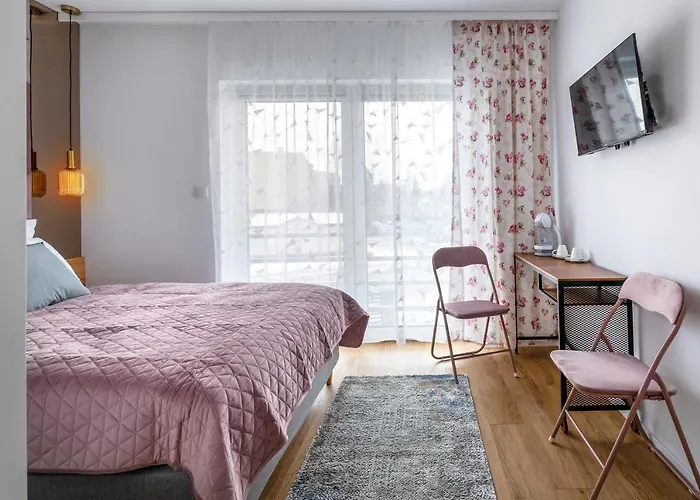 Daire Goscinne Poziomk Kudowa-Zdroj